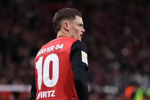 ليفربول يقترب من حسم صفقة فيرتز